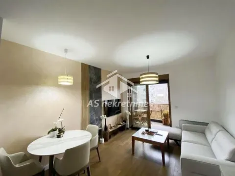 Rent, two bedroom apartment, 42m², Čubura, Beograd - image 2