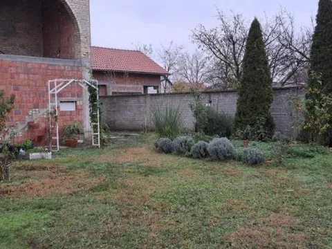 Sale, house, 365m², Nova Pazova, Stara Pazova - image 2