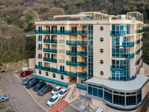 Izdavanje, jednosoban stan, 50m², Pržno, Budva - image 8