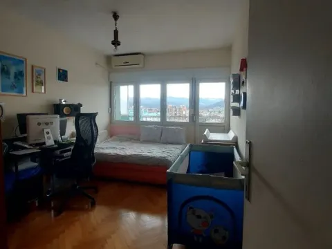 Prodaja, dvosoban stan, 67m², Centar, Nikšić - image 6