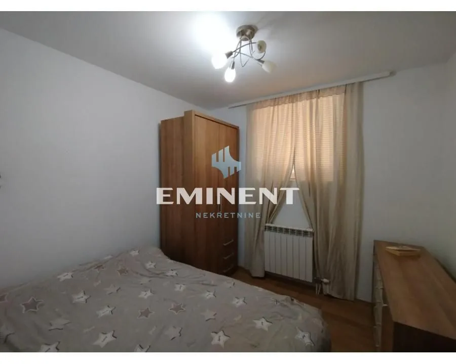Rent, three bedroom apartment, 70m², Crveni Krst, Beograd
