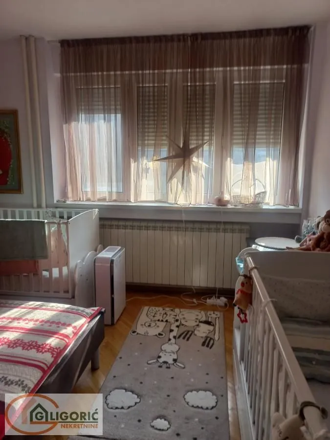 Prodaja, trosoban stan, 75m², Botanička Bašta, Palilula Sve Podlokacije