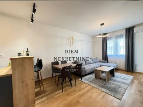 Rent, one bedroom apartment, 47m², City Kvart, Podgorica - image 11