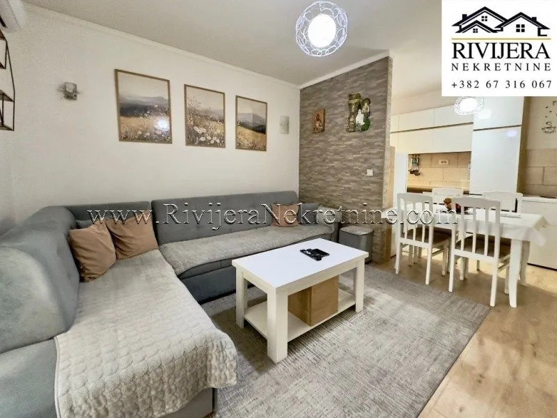 Prodaja, dvosoban stan, 48m², Dobrota, Kotor