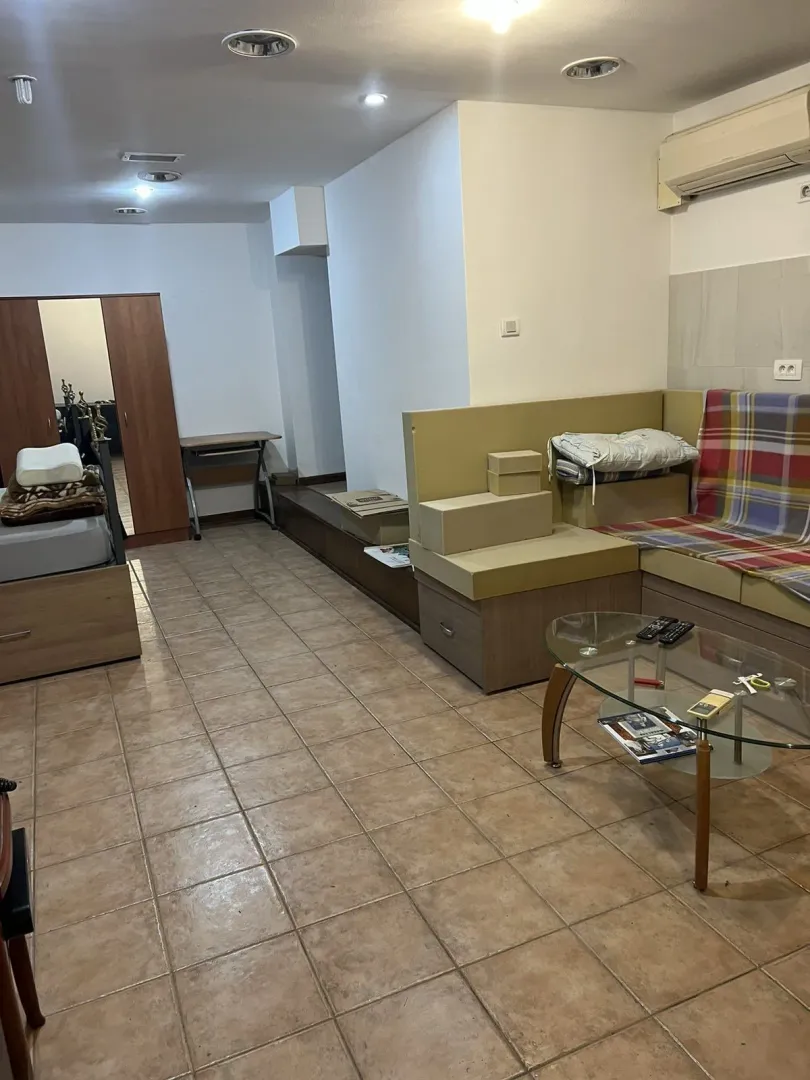 Rent, office space, 63m², Centar, Podgorica