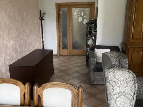 Izdavanje, kuća, 110m², Zemun Ugrinovci, Zemun Sve Podlokacije - image 4