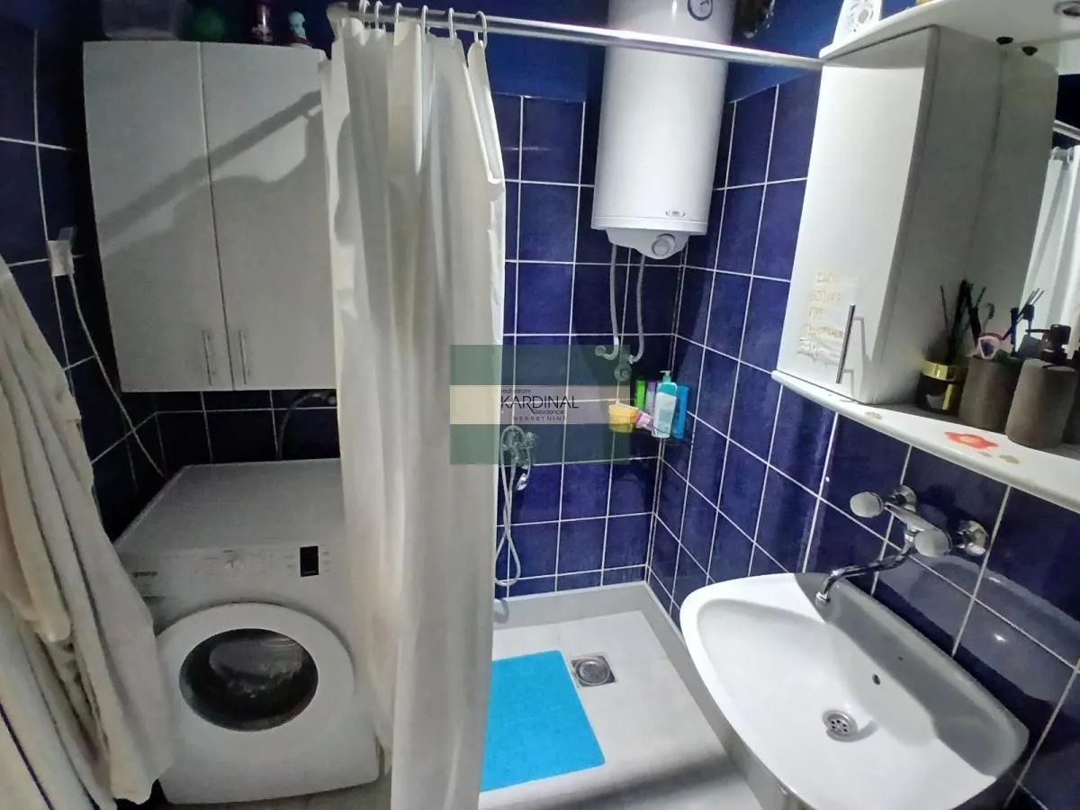 Prodaja, jednosoban stan, 42m², Jagodina, Srbija