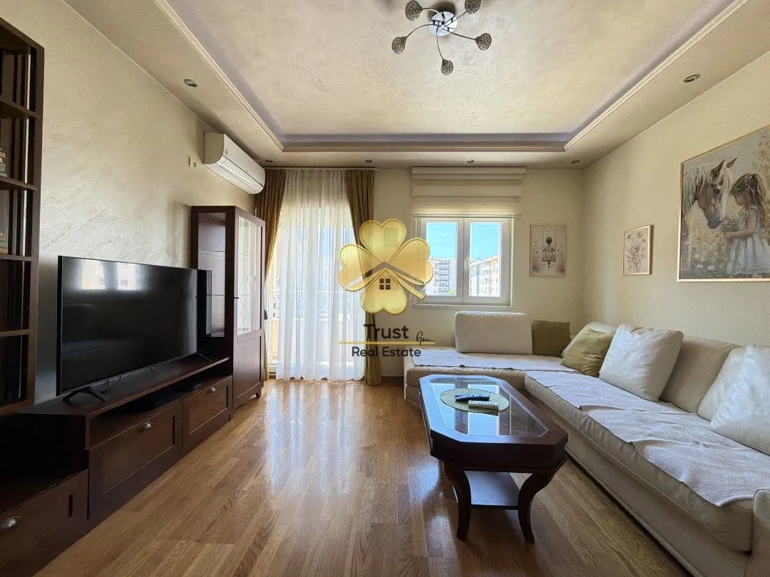 Rent, one bedroom apartment, 55m², City Kvart, Podgorica