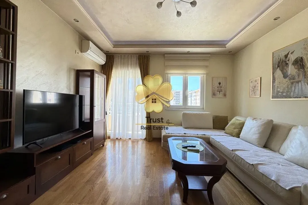 Rent, one bedroom apartment, 55m², City Kvart, Podgorica