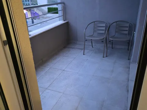 Rent, one bedroom apartment, 45m², Budva, Crna Gora - image 4