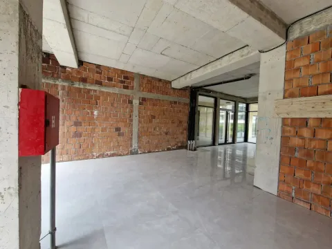 Rent, office space, 91m², Tivat, Crna Gora - image 2