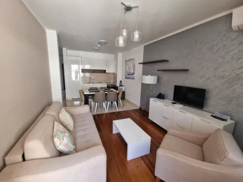 Prodaja, trosoban stan, 94m², Bečići, Budva - image 2