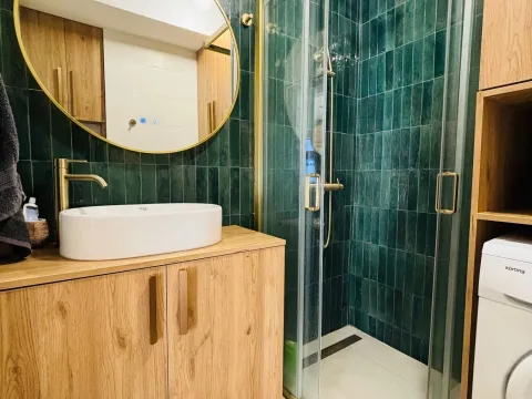 Izdavanje, dvosoban stan, 65m², Dubovica, Budva - image 11