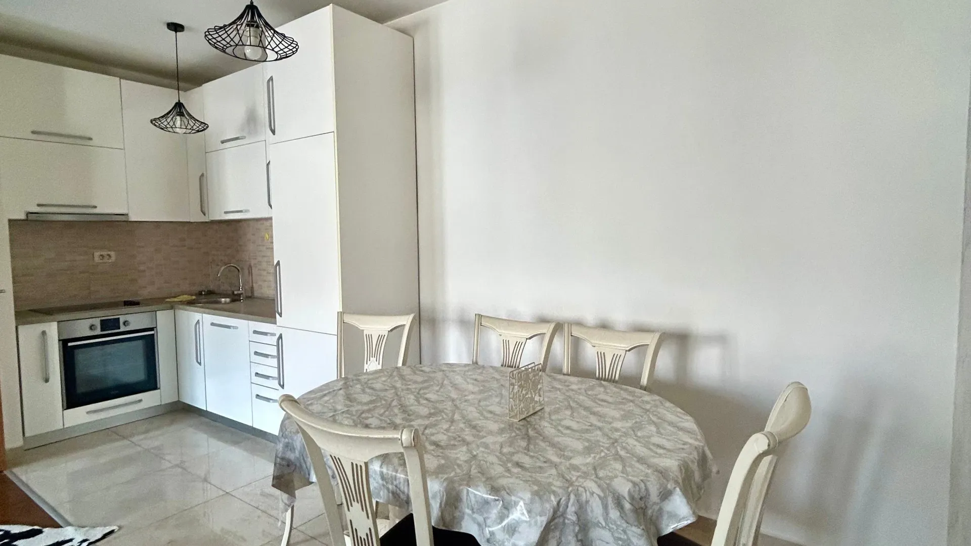 Rent, two bedroom apartment, 70m², Ljubović, Podgorica