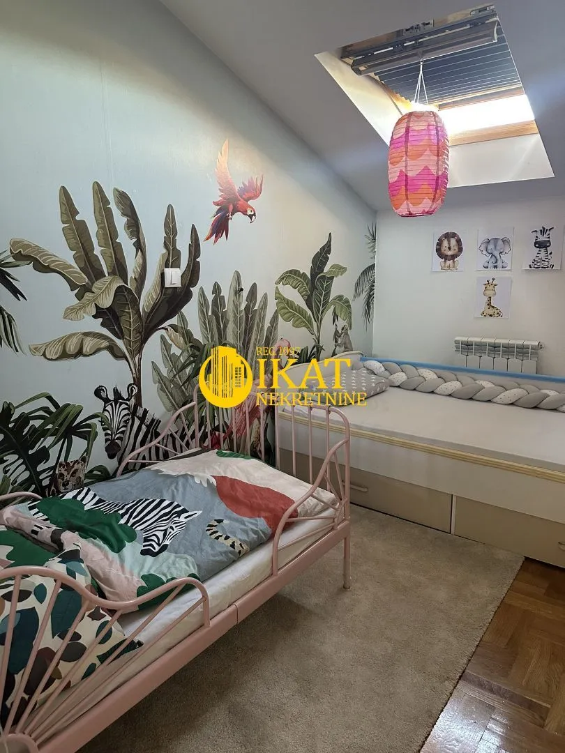 Prodaja, trosoban stan, 60m², Olimp, Zvezdara Sve Podlokacije