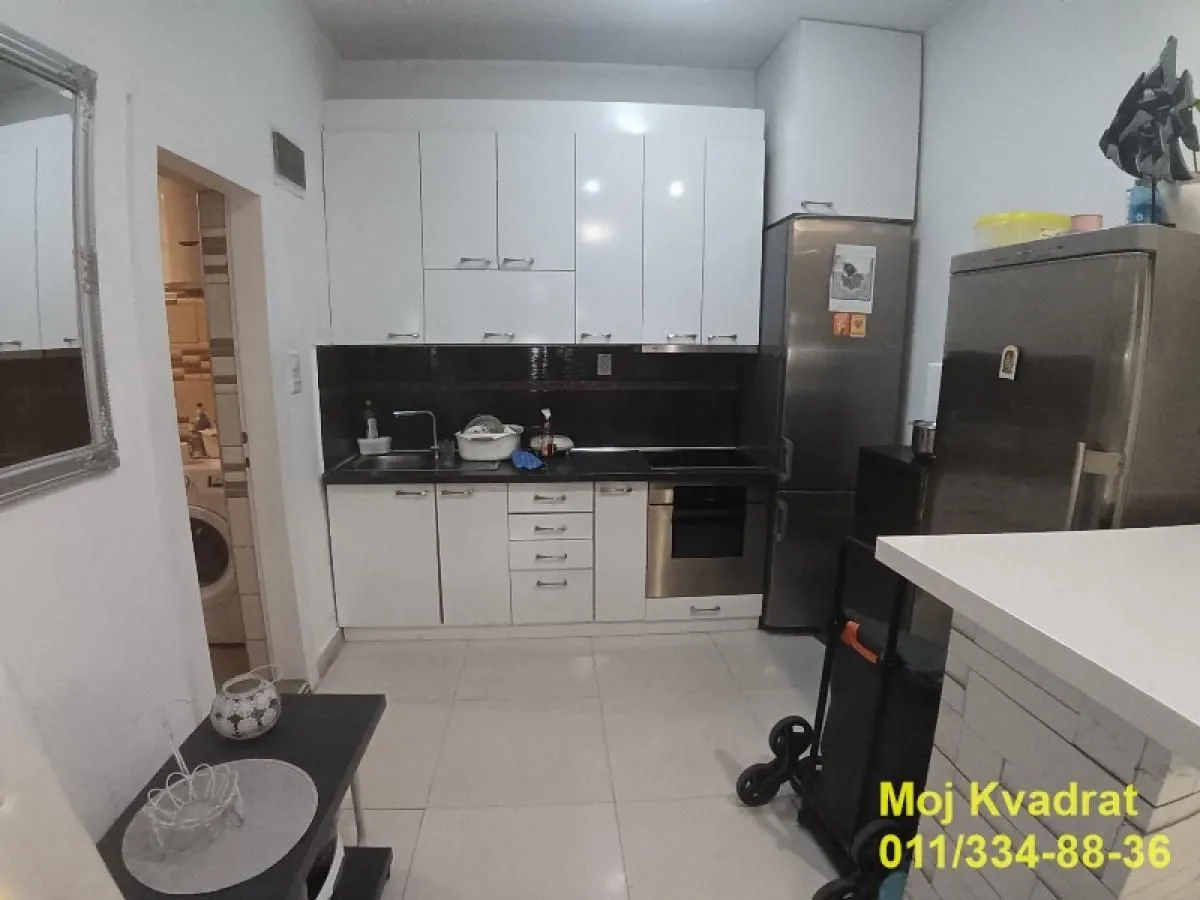 Sale, three bedroom apartment, 98m², Novi Beograd Blok 62, Novi Beograd Sve Podlokacije