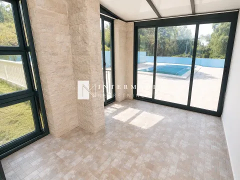 Prodaja, trosoban stan, 114m², Đenovići, Herceg Novi - image 5