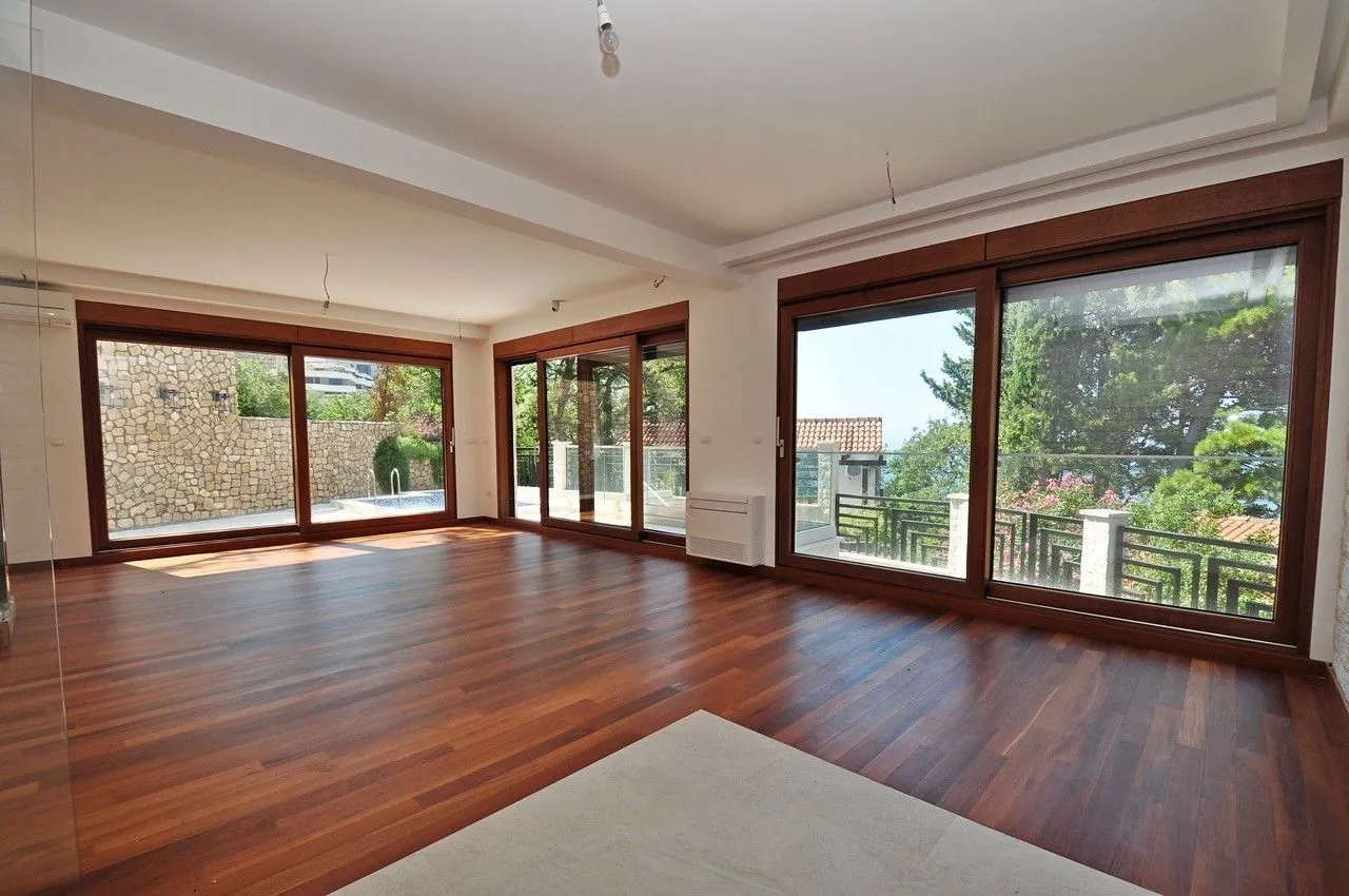 Sale, house, 258m², Reževići, Budva