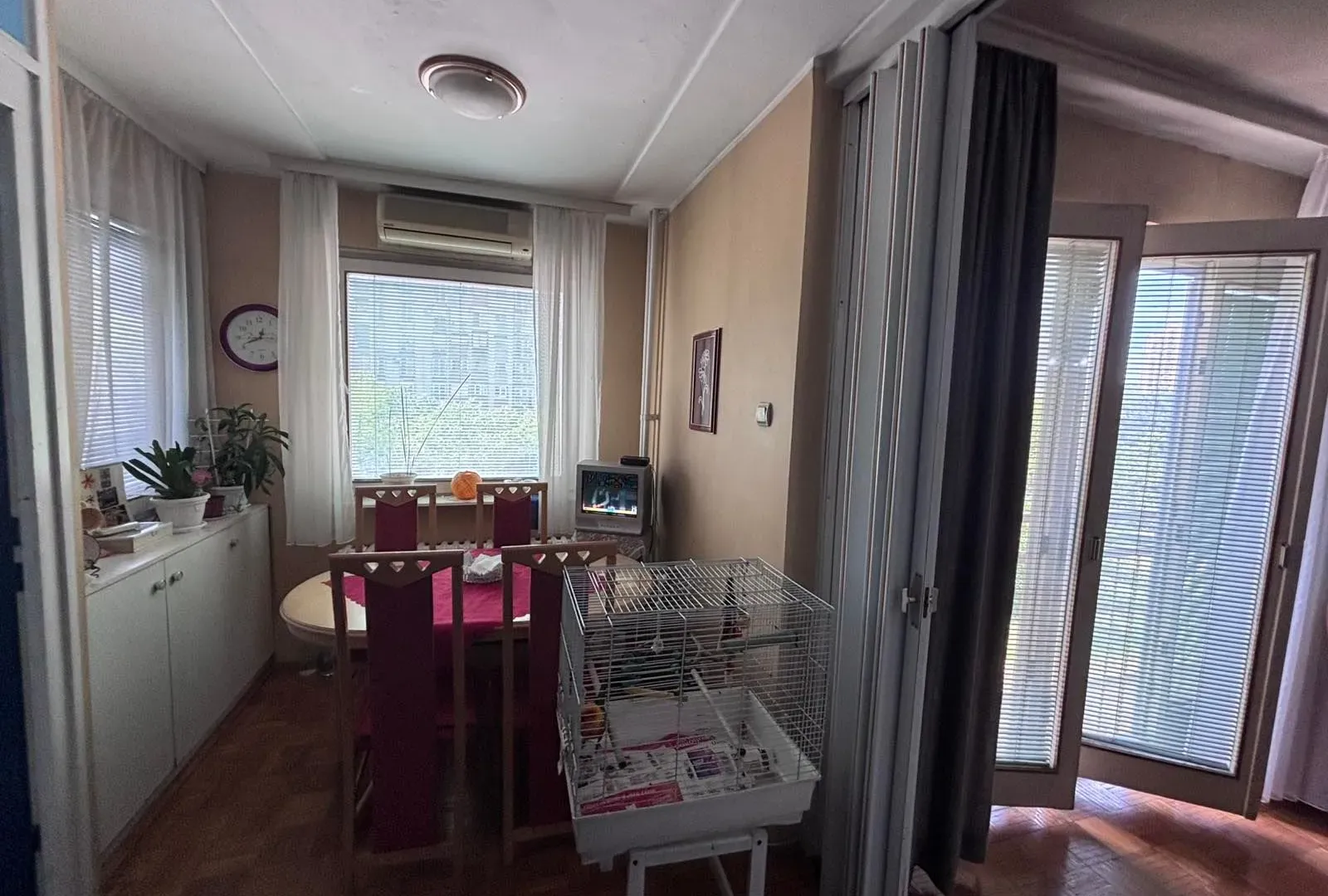 Prodaja, trosoban stan, 76m², Novi Beograd Sve Podlokacije, Beograd