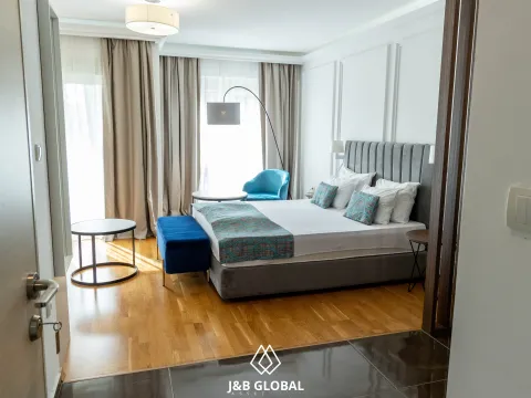 Sale, studio apartment, 30m², Bečići, Budva - image 1