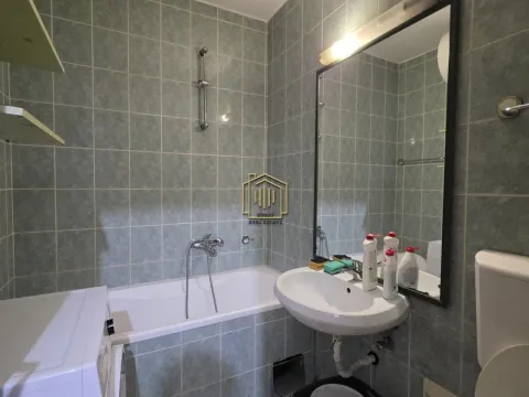 Izdavanje, dvosoban stan, 71m², Zagorič, Podgorica - image 10