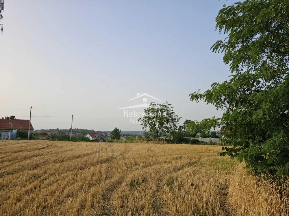 Prodaja, plac, 1600m², Čukarica, Beograd