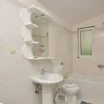 Izdavanje, dvosoban stan, 80m², Gospoština, Budva - image 8