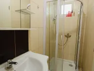 Prodaja, jednosoban stan, 46m², Risan, Kotor - image 9