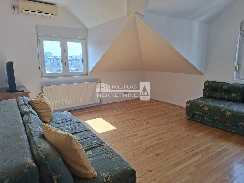 Sale, three bedroom apartment, 79m², Kanarevo Brdo, Beograd
