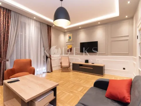 Izdavanje, jednosoban stan, 80m², Tološi, Podgorica - image 1