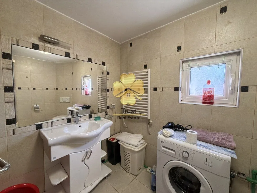 Izdavanje, kuća, 180m², Donja Gorica, Podgorica