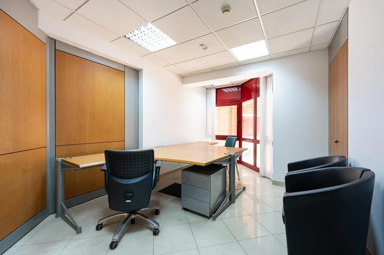Rent, office space, 414m², Preko Morače, Podgorica