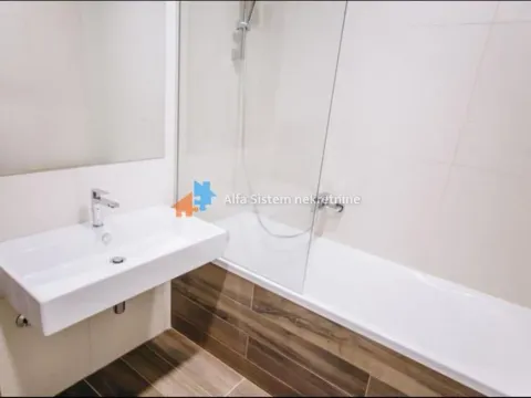 Izdavanje, trosoban stan, 78m², Čubura, Beograd - image 19