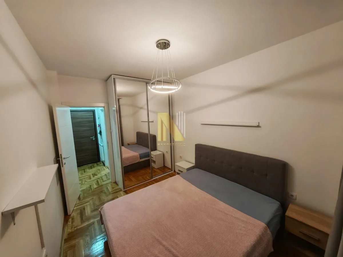 Izdavanje, jednosoban stan, 40m², Salajka, Novi Sad Sve Podlokacije