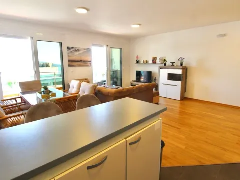 Stan-na-dan, dvosoban stan, 100m², Dobra Voda, Budva - image 5