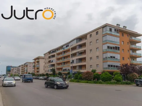 Rent, two bedroom apartment, 75m², Master Kvart, Podgorica - image 12