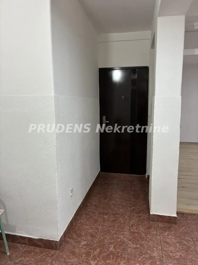 Prodaja, dvosoban stan, 56m², Surčin, Beograd