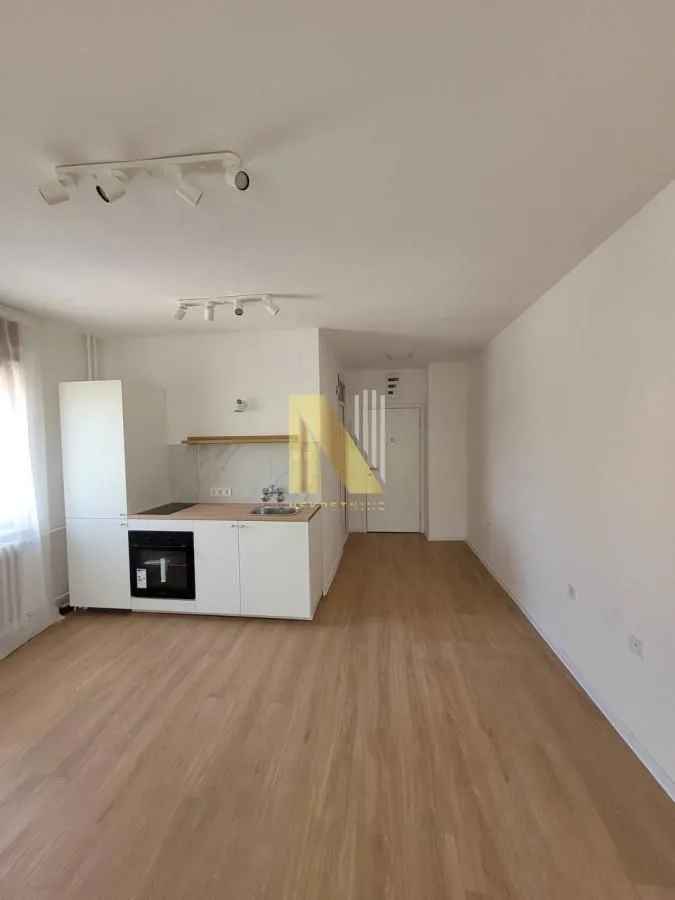 Prodaja, garsonjera, 30m², Nova Detelinara, Novi Sad Sve Podlokacije