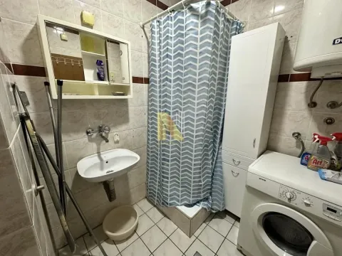 Izdavanje, jednosoban stan, 40m², Betanija, Novi Sad Sve Podlokacije - image 9