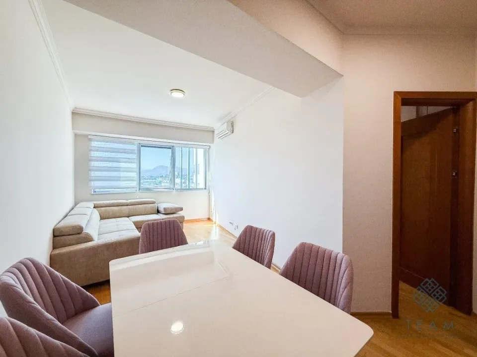 Prodaja, jednosoban stan, 50m², Centar, Podgorica