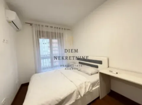 Rent, two bedroom apartment, 72m², Master Kvart, Podgorica - image 7