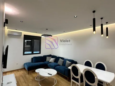 Izdavanje, dvosoban stan, 53m², City Kvart, Podgorica - image 2