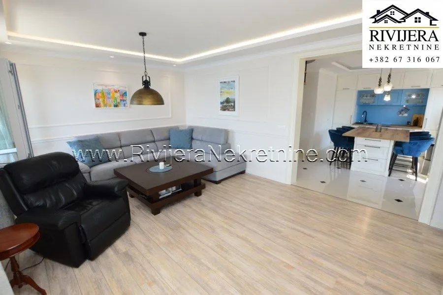 Prodaja, kuća, 400m², Bijela, Herceg Novi