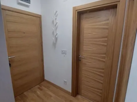 Sale, one bedroom apartment, 43m², Bečići, Budva - image 10