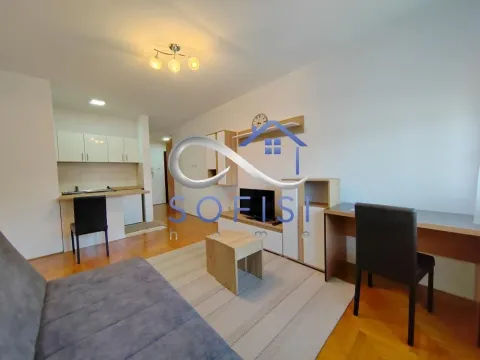 Izdavanje, stan, 26m², Grbavica, Novi Sad Sve Podlokacije - image 6