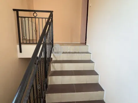 Prodaja, kuća, 224m², Višnjička Banja, Palilula Sve Podlokacije - image 2