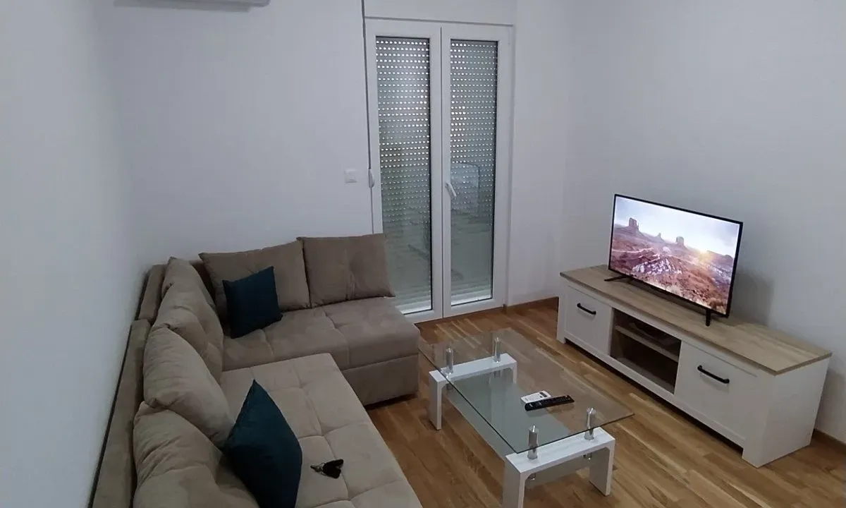 Izdavanje, jednosoban stan, 37m², Zabjelo, Podgorica