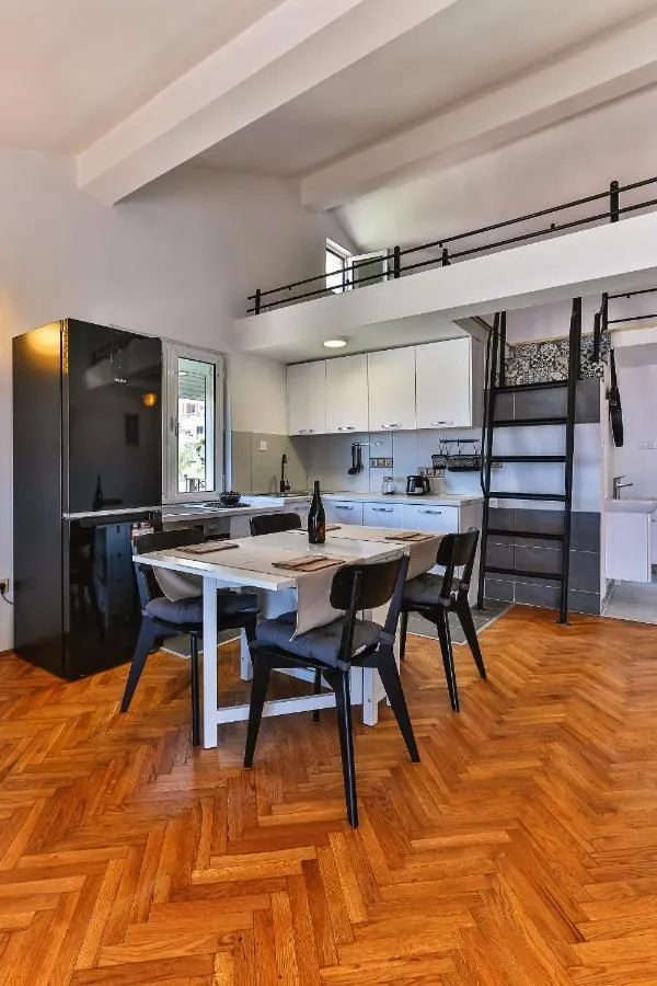 Prodaja, stan, 76m², Budva, Crna Gora