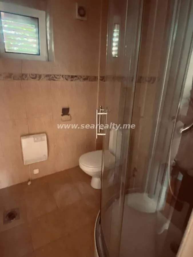 Prodaja, kuća, 190m², Herceg Novi, Crna Gora