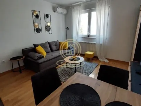 Rent, one bedroom apartment, 25m², Autokomanda, Voždovac Sve Podlokacije - image 4